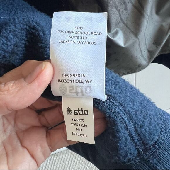 STIO Fleece Jacket - Picture 6 of 11